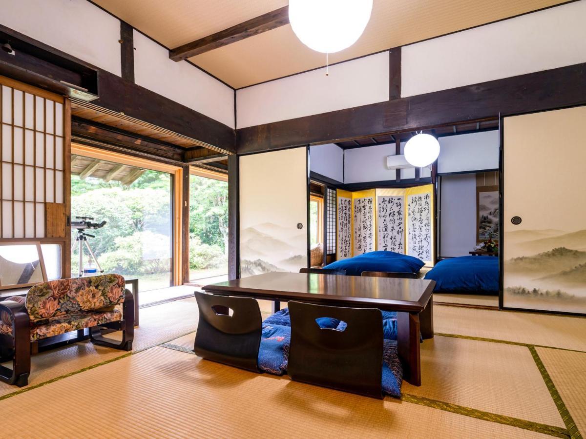 さいの郷「椛」 Casa de hóspedes Kagamino Exterior foto