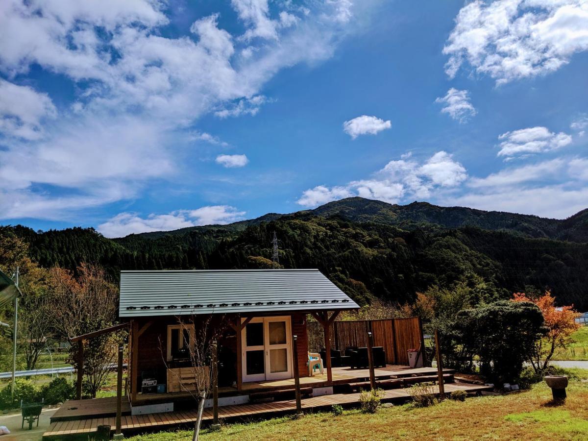 さいの郷「椛」 Casa de hóspedes Kagamino Exterior foto